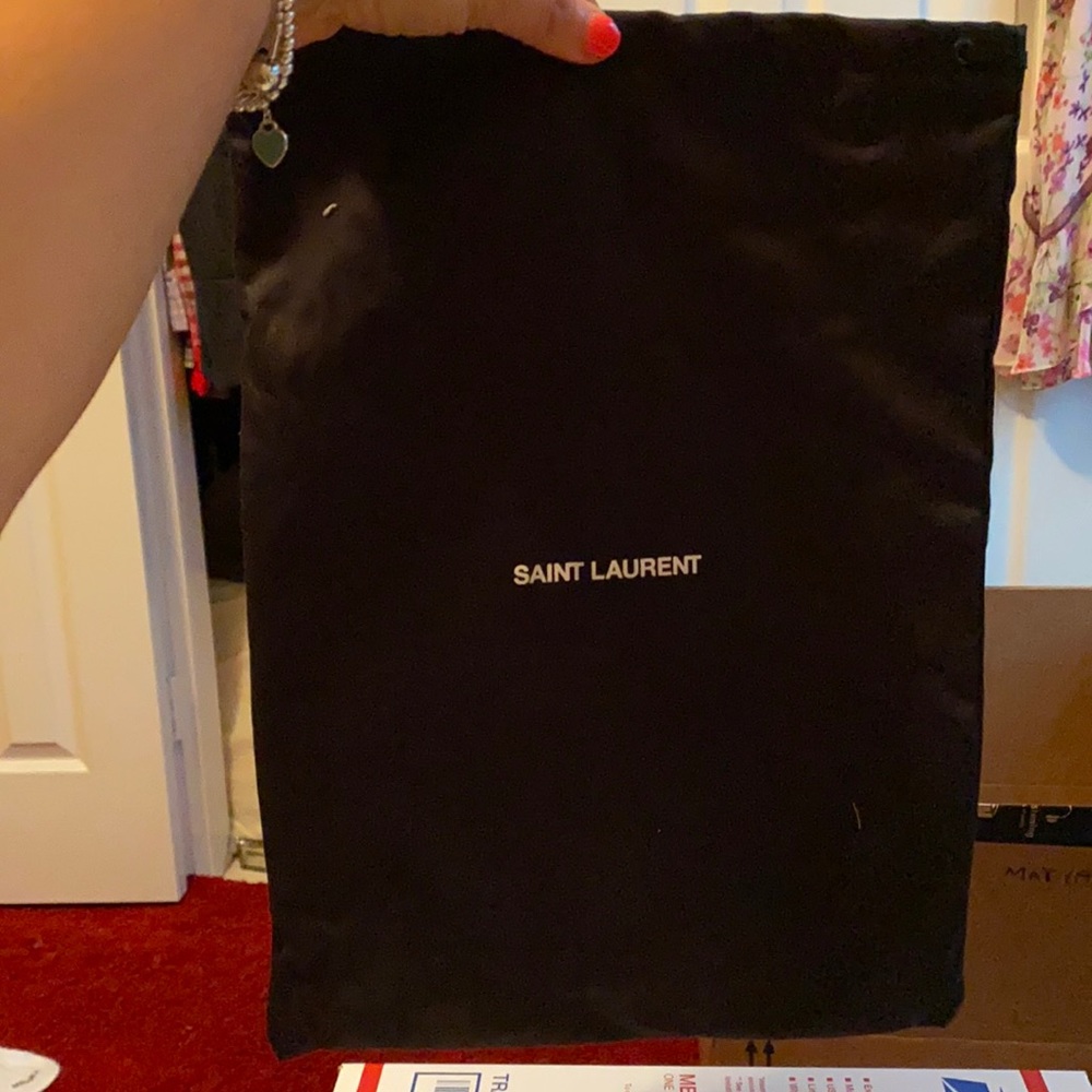 Authentic dust bag